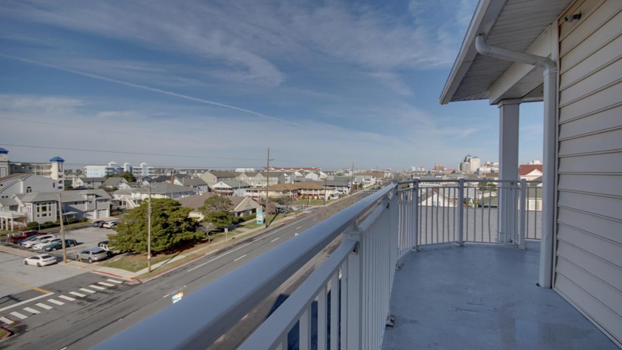 אושן סיטי Americana Condos 10Th Street מראה חיצוני תמונה