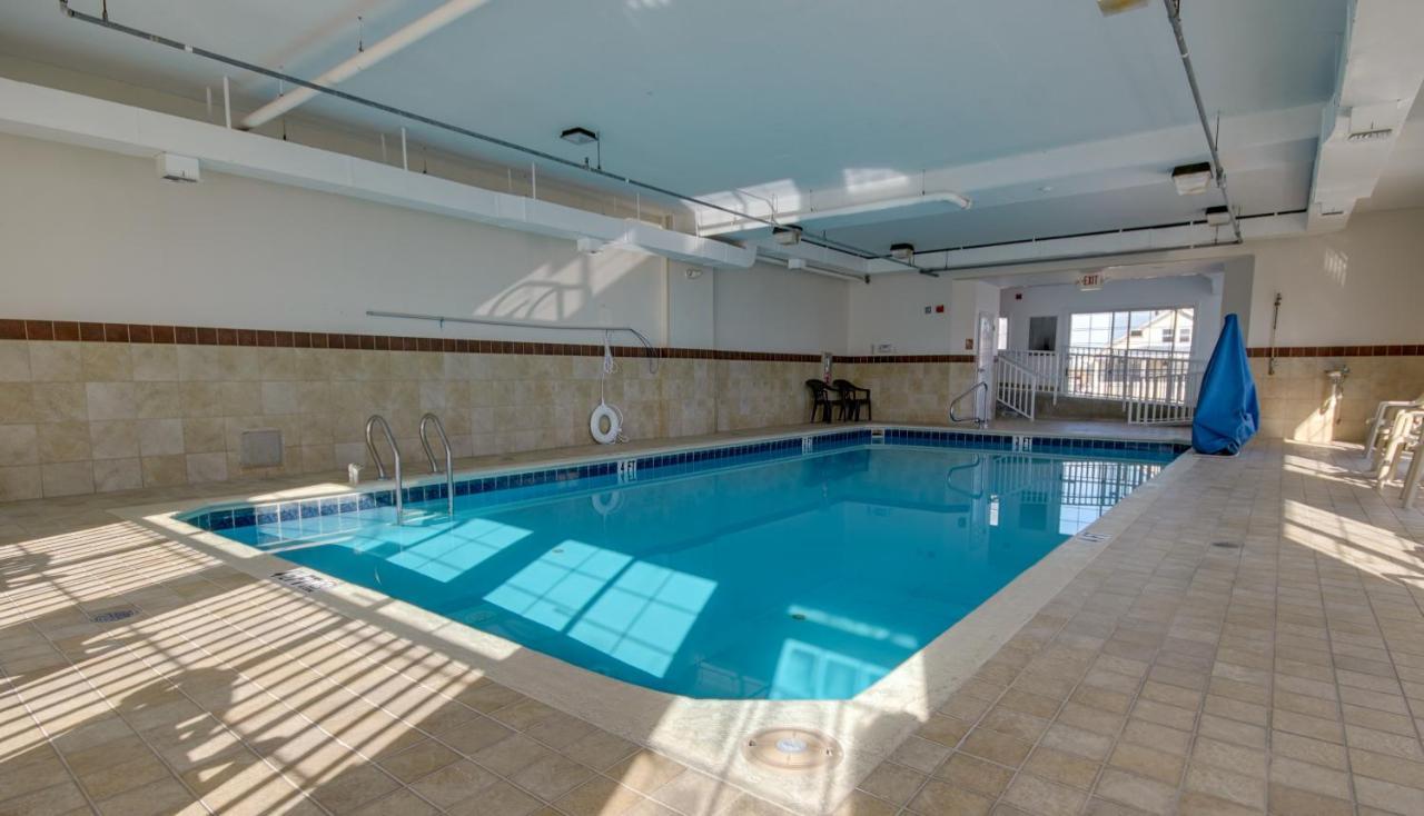 אושן סיטי Americana Condos 10Th Street מראה חיצוני תמונה