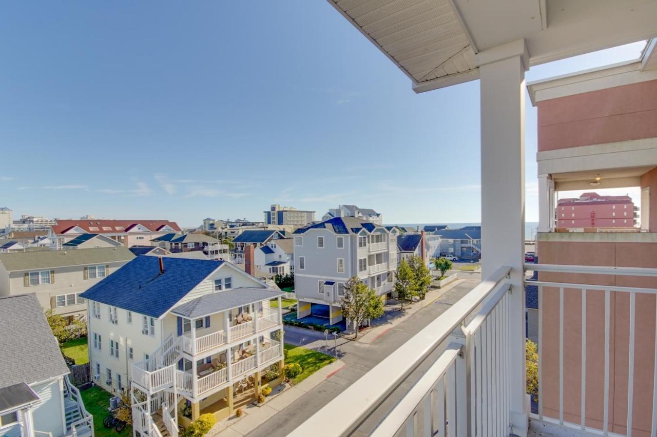 אושן סיטי Americana Condos 10Th Street מראה חיצוני תמונה