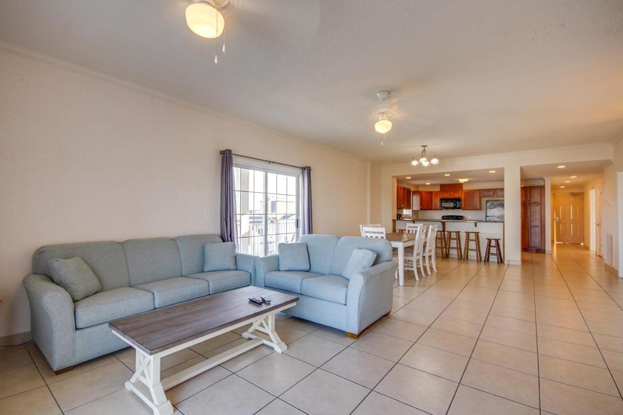 אושן סיטי Americana Condos 10Th Street מראה חיצוני תמונה