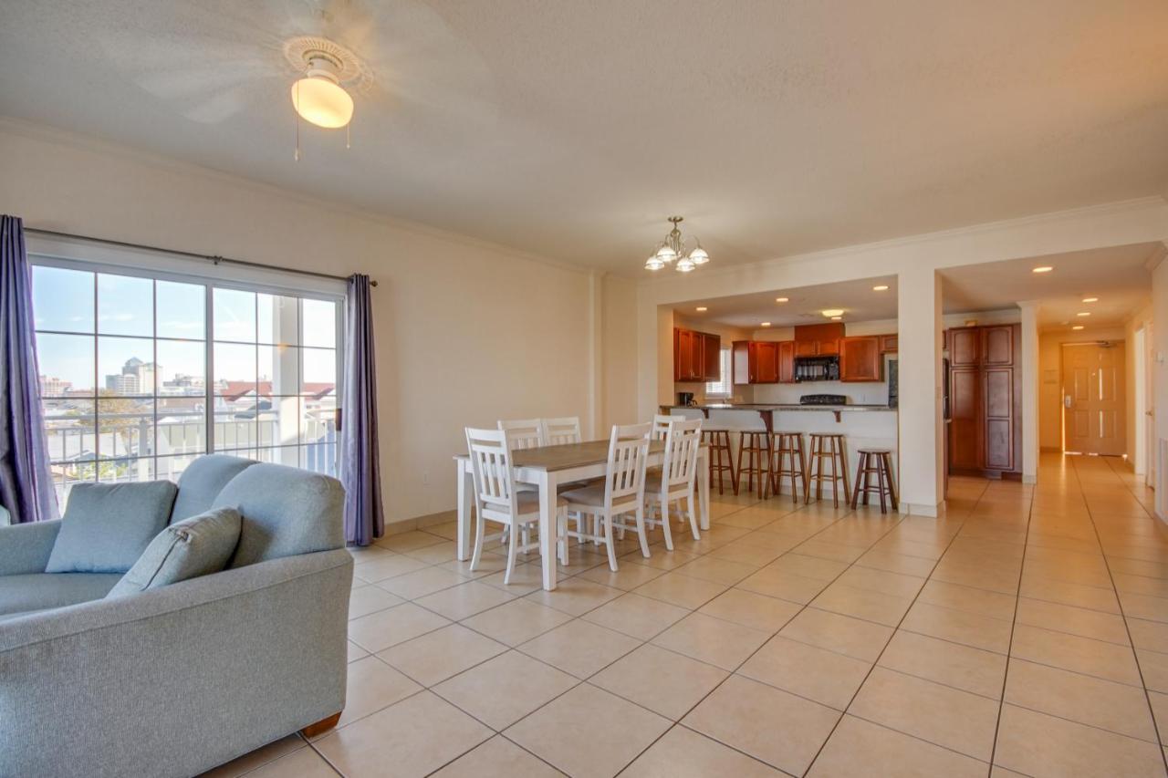 אושן סיטי Americana Condos 10Th Street מראה חיצוני תמונה